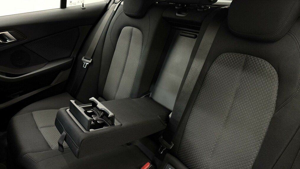 BMW Seria 1 118