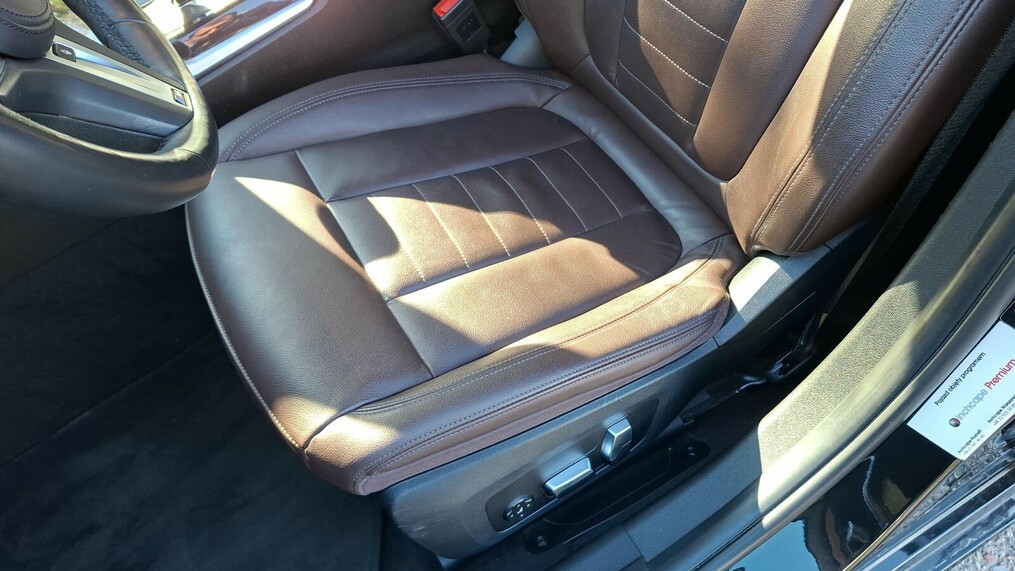 BMW Serii 3, 320
