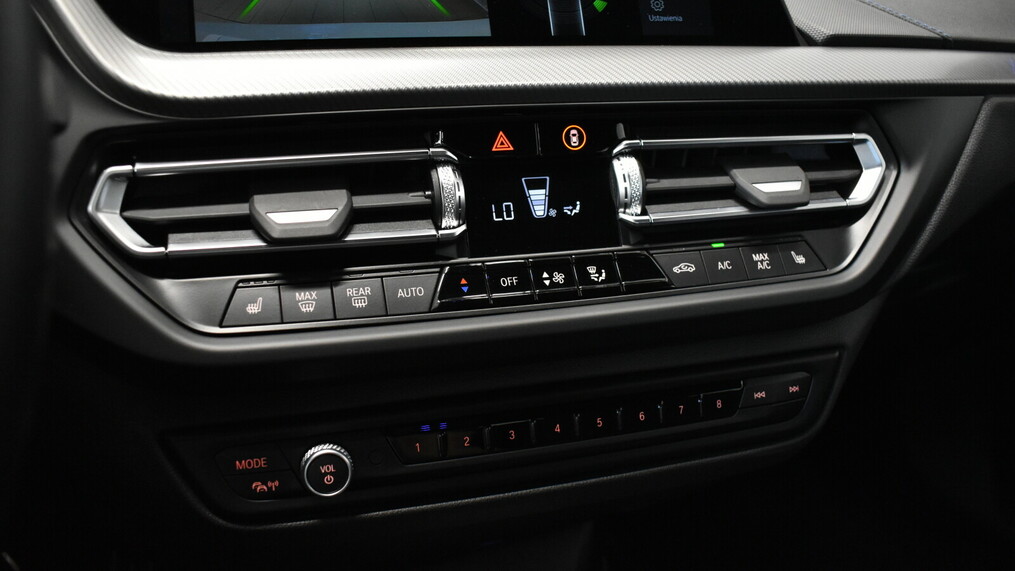 BMW Seria 2 218