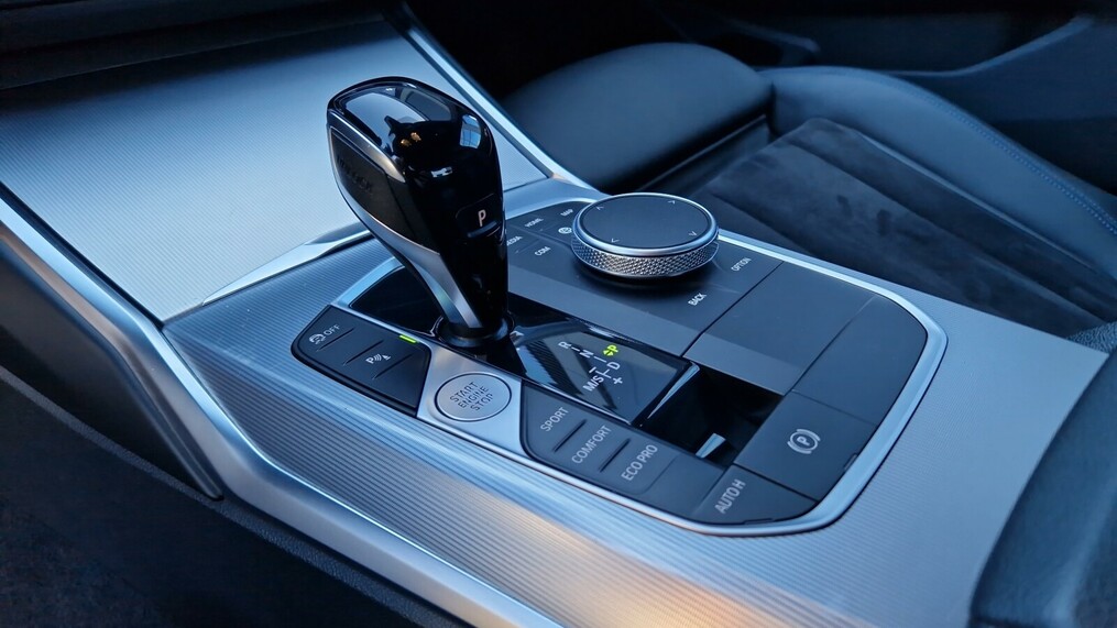 BMW Seria 3 320