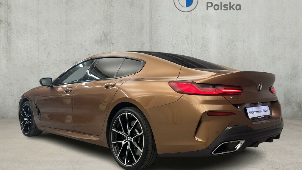 BMW Seria 8 840