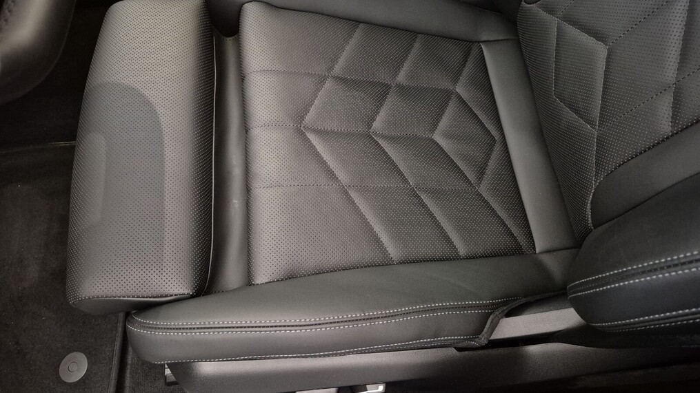 BMW Serii 5, 520