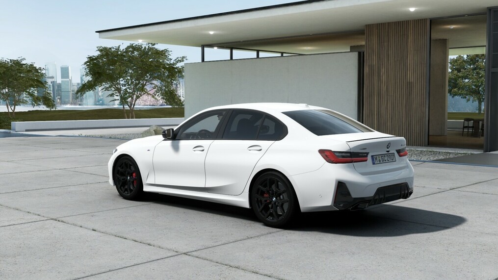 BMW Serii 3, 340