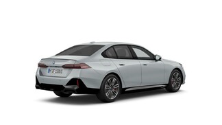 BMW Serii 5, 550