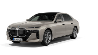 BMW Serii 7, 740
