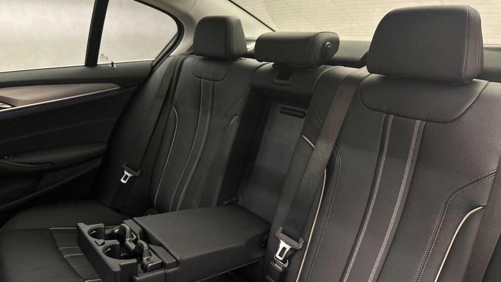 BMW Seria 5 530