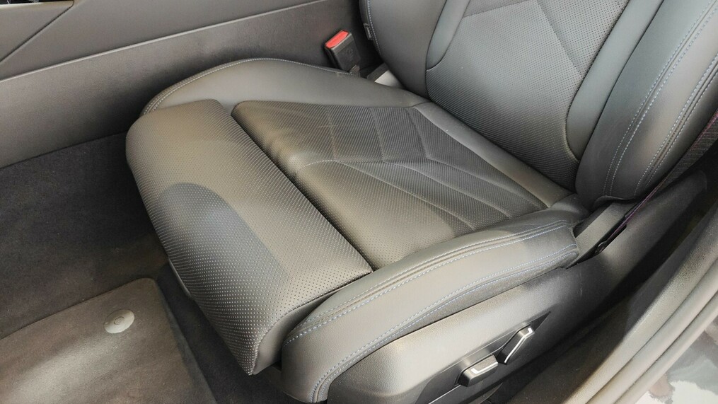 BMW Seria 5, 520
