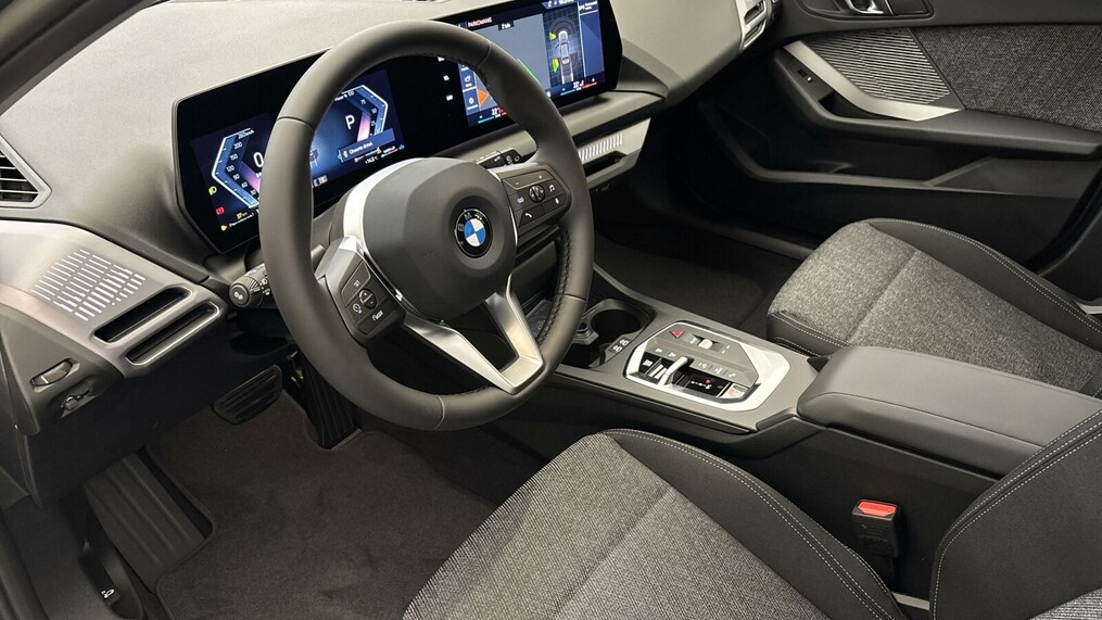 BMW Serii 1, 118