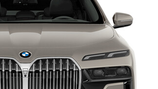 BMW Serii 7, 740