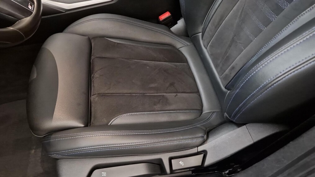 BMW Serii 3, 320