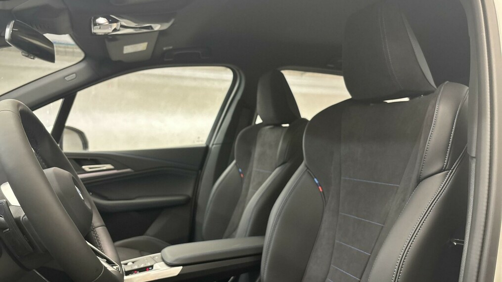 BMW Serii 2, 218