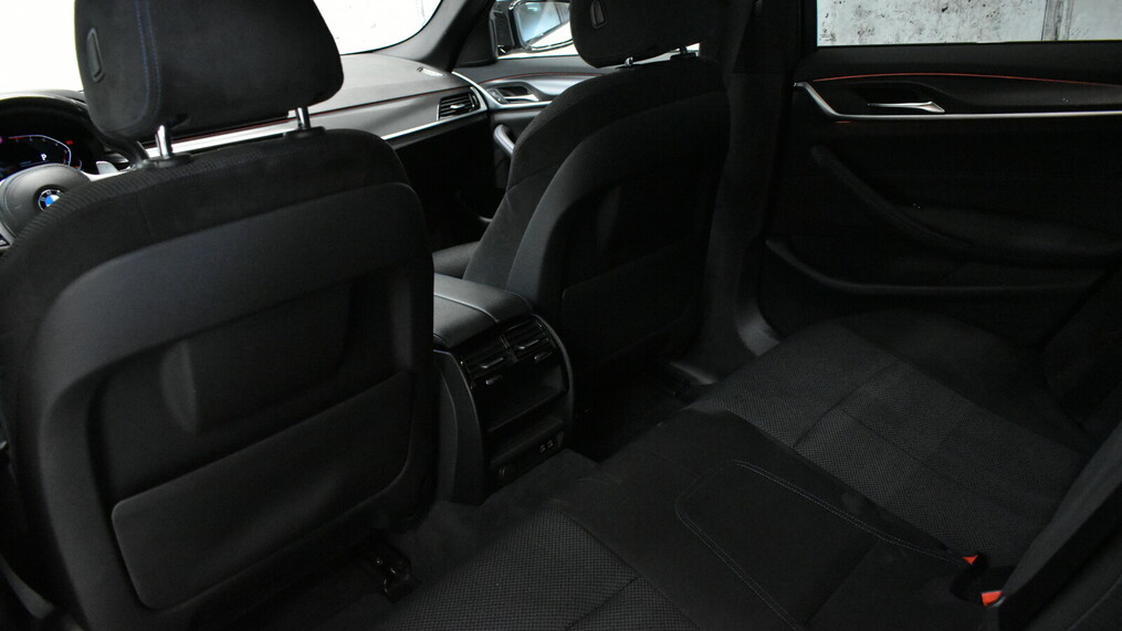BMW Serii 5, 540