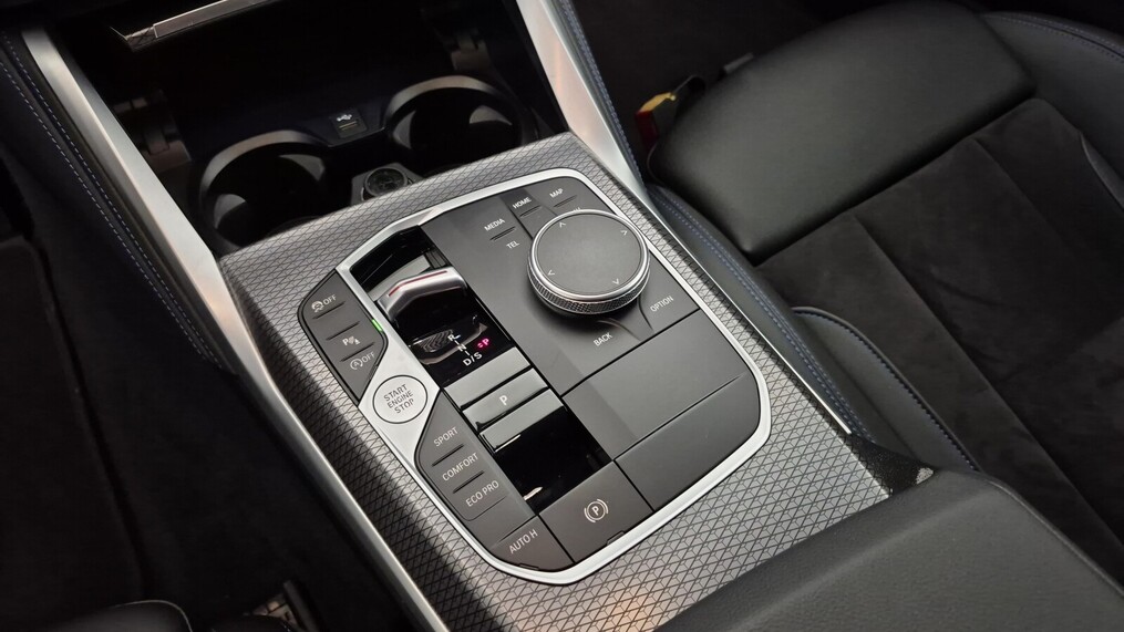 BMW Serii 2, 220