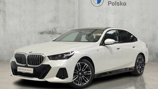 BMW Serii 5, 520
