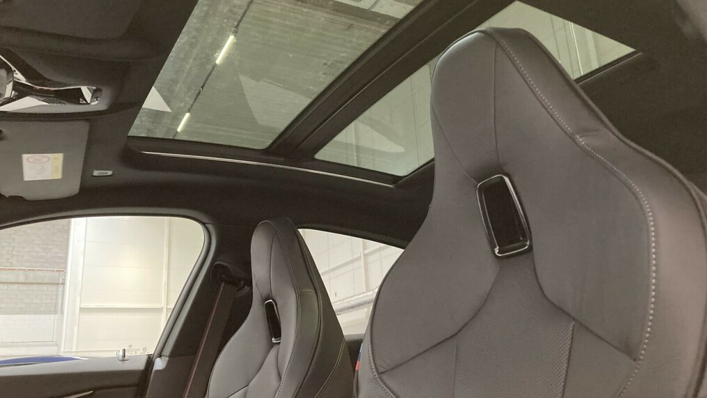 BMW Seria 2 235