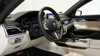 BMW Seria 7 750