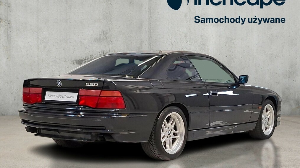 BMW Serii 8, 850
