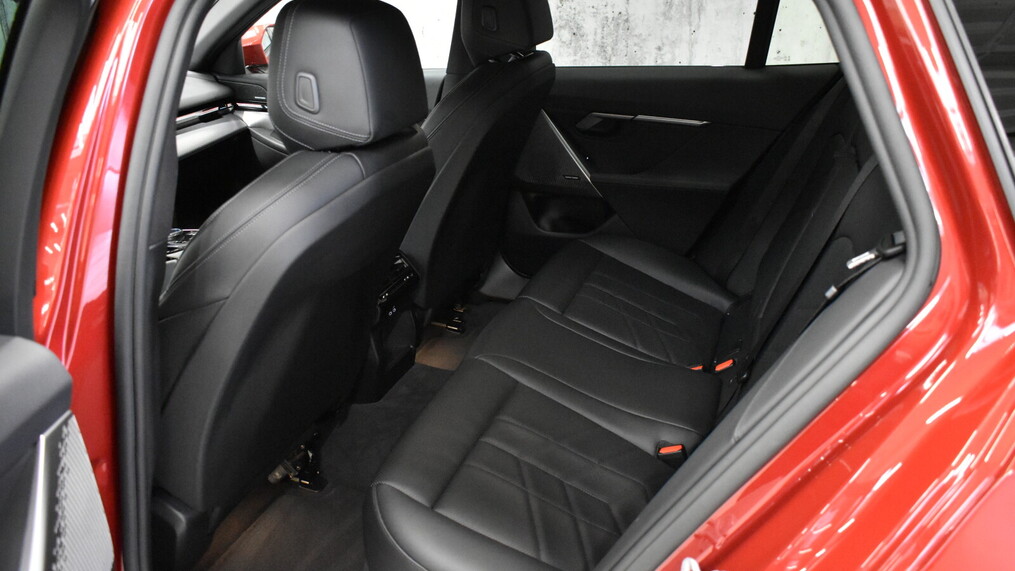 BMW Serii 5, 520