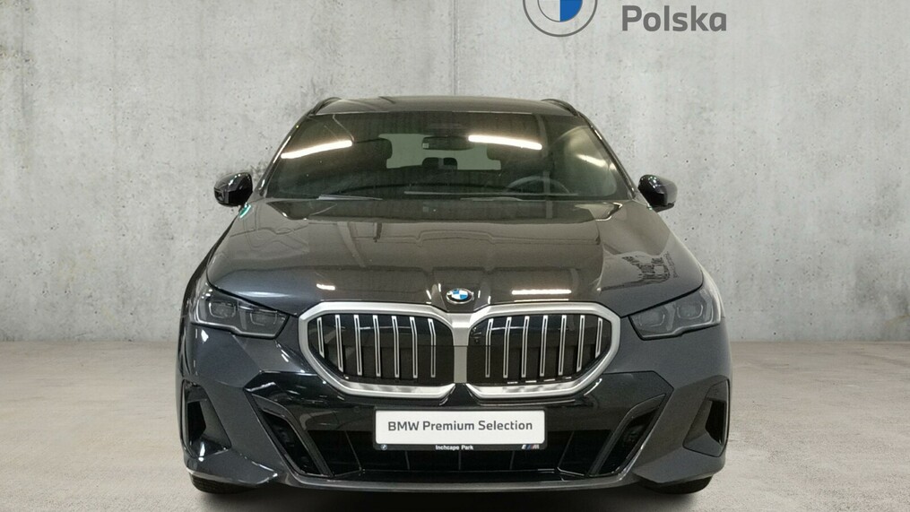 BMW Serii 5, 520
