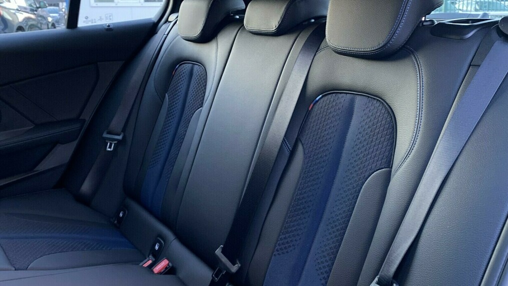 BMW Seria 1 118