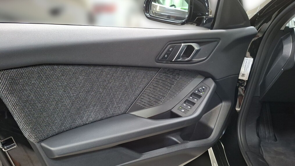 BMW Serii 1, 118