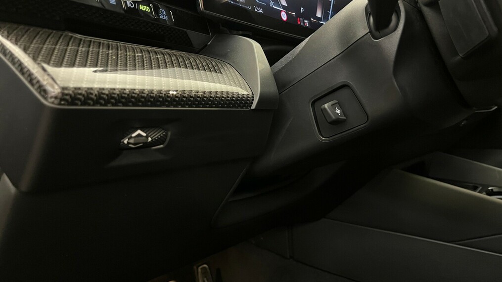 BMW Serii 5, 520