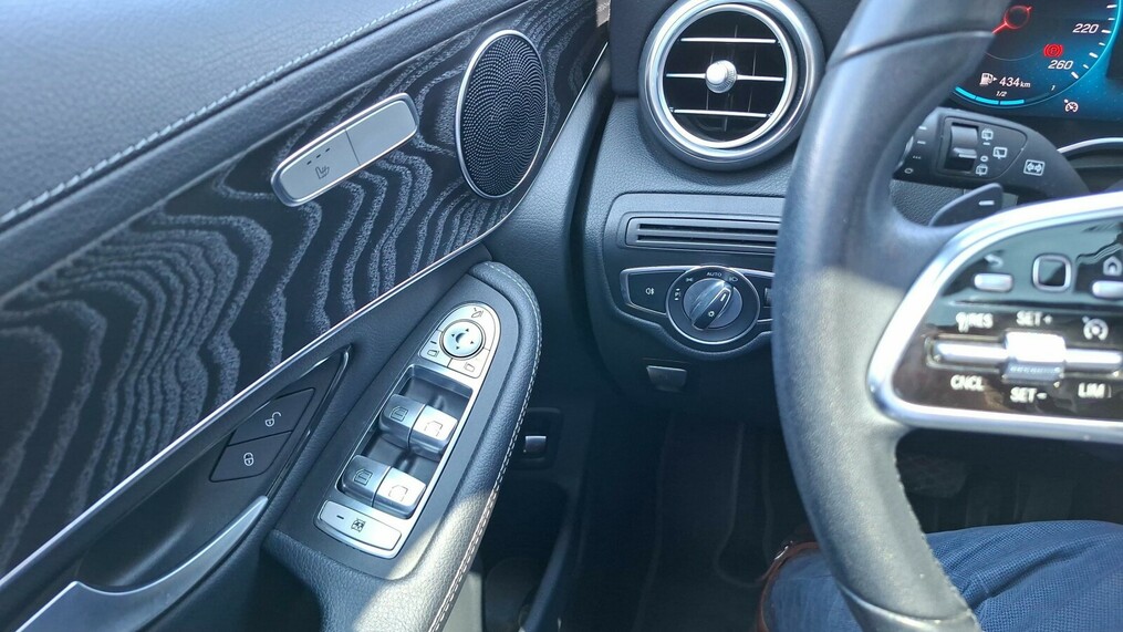 Mercedes-Benz GLC 220