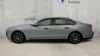 BMW Serii 7, 740