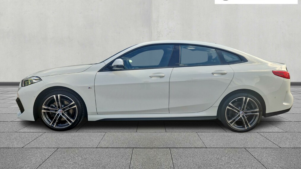 BMW Seria 2 218