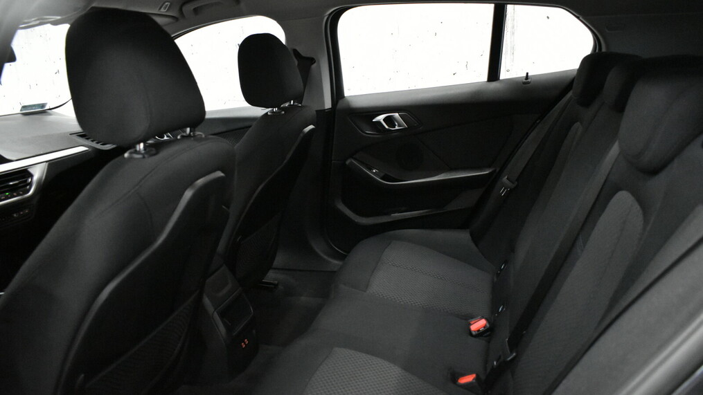 BMW Seria 1 118