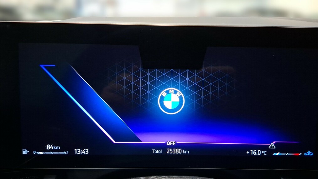 BMW Serii 5, 520