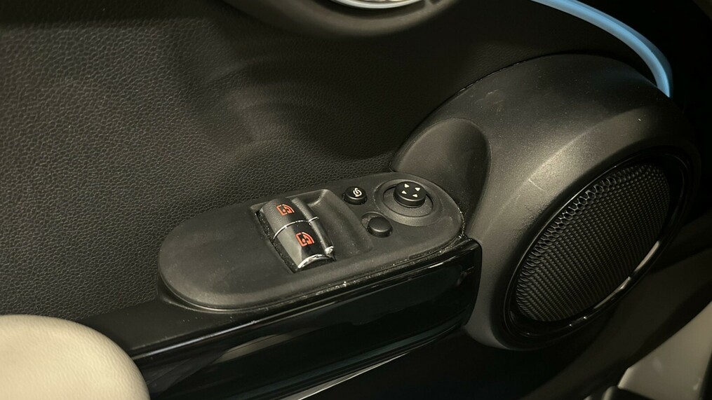 MINI Cooper SE