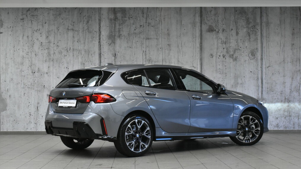 BMW Serii 1, 118