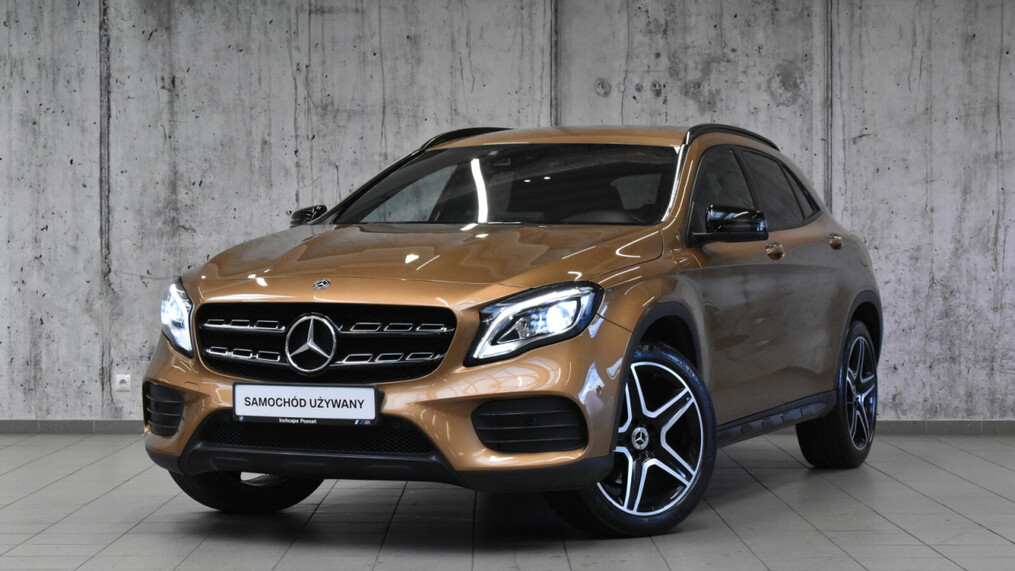 Mercedes-Benz GLA 220