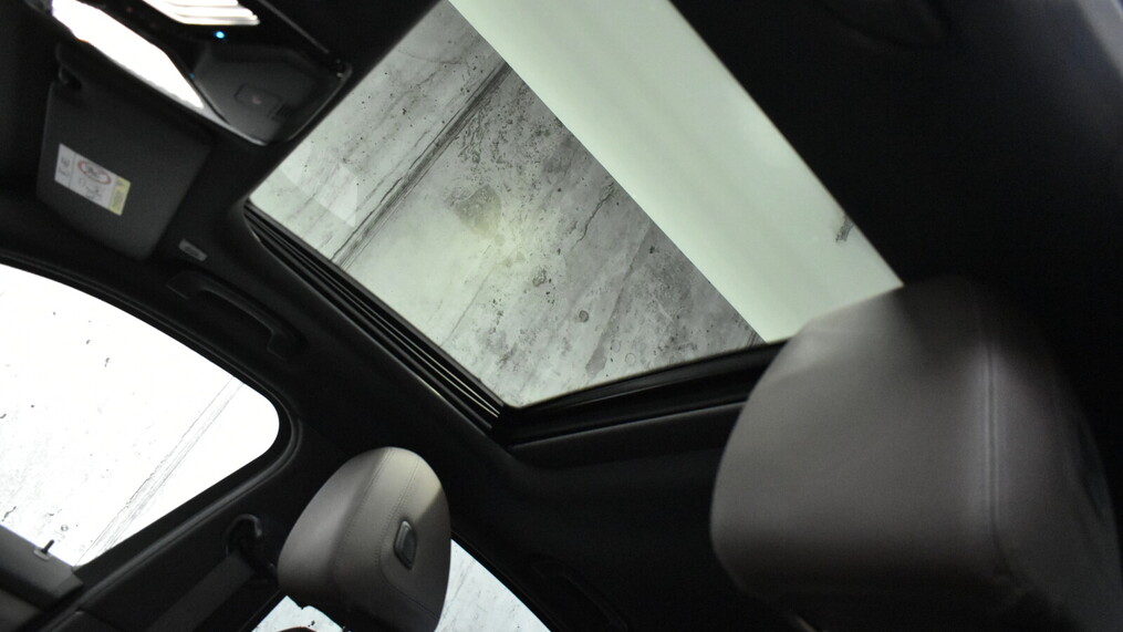 BMW Serii 3, 320