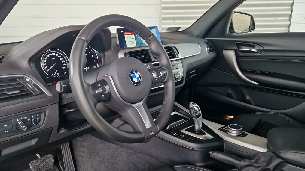 BMW Serii 1, 118