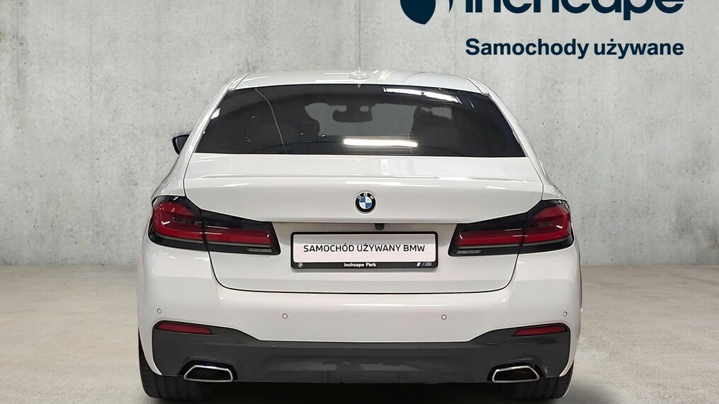 BMW Serii 5, 518