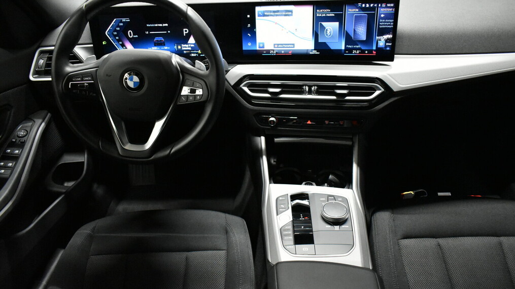 BMW Serii 3, 318