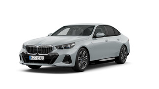 BMW Serii 5, 530
