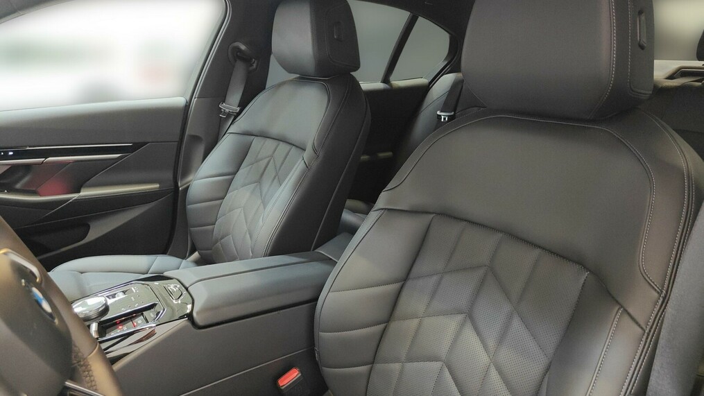 BMW Seria 5, 520