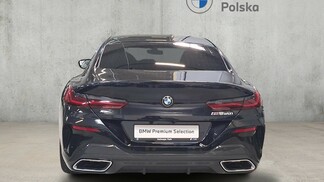 BMW Serii 8, 850