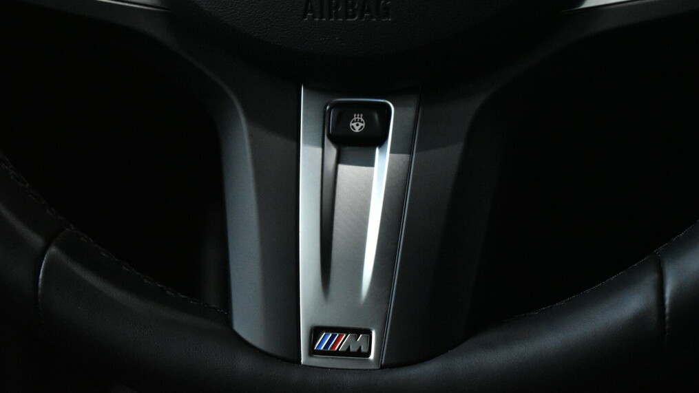 BMW Serii 2, 218