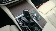 BMW Serii 5, 530