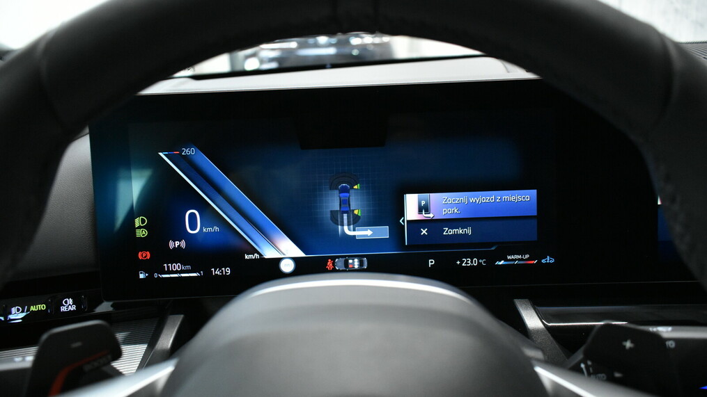 BMW Serii 5, 520