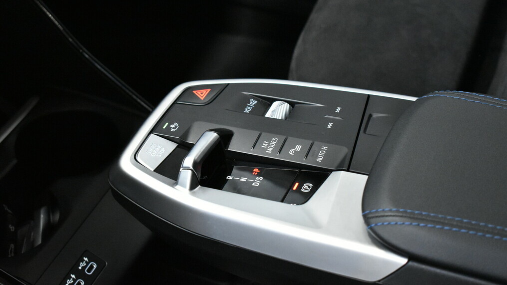 BMW Seria 2 218