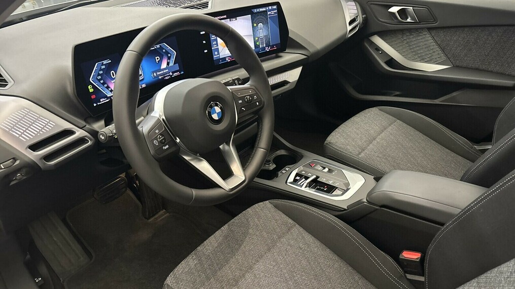 BMW Serii 1, 118