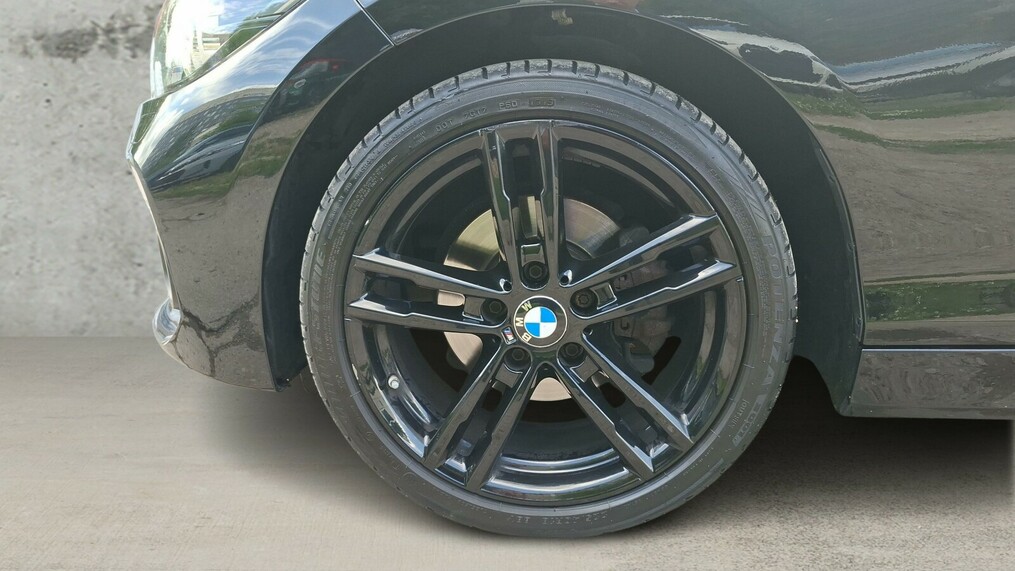 BMW Serii 1, 120
