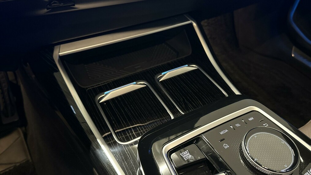BMW Seria 7 750