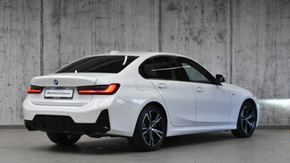 BMW Serii 3, 330