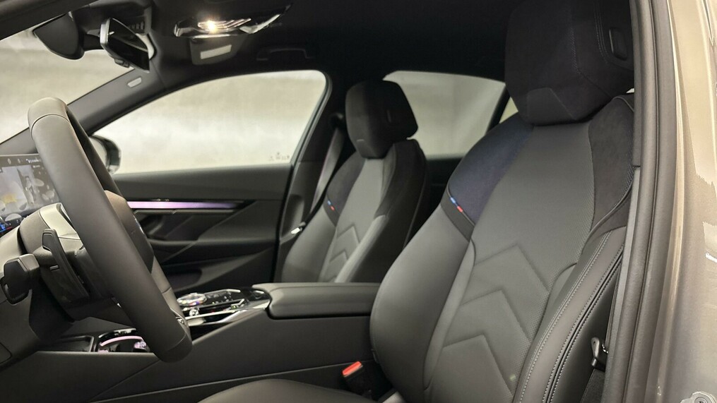 BMW Seria 5, 520